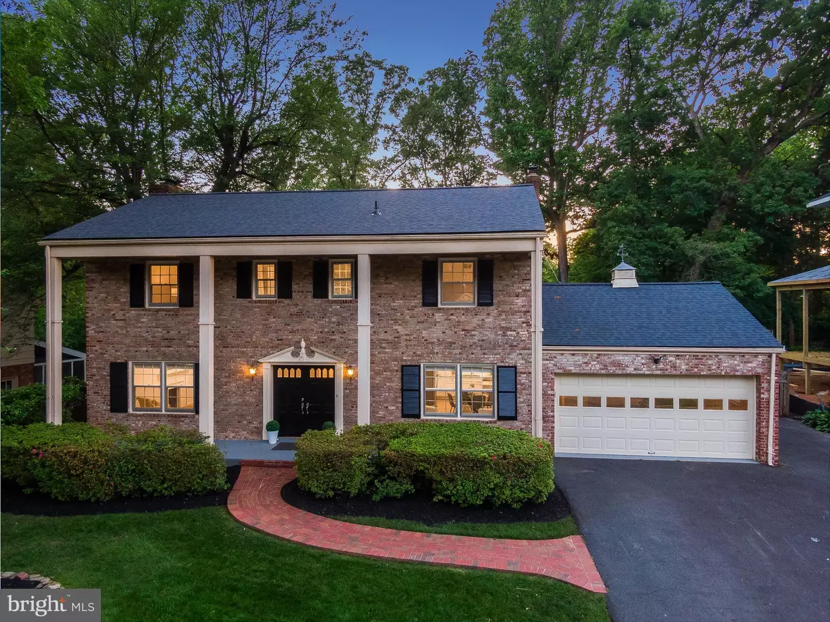 Mclean, VA 22102,1334 ELSINORE AVE