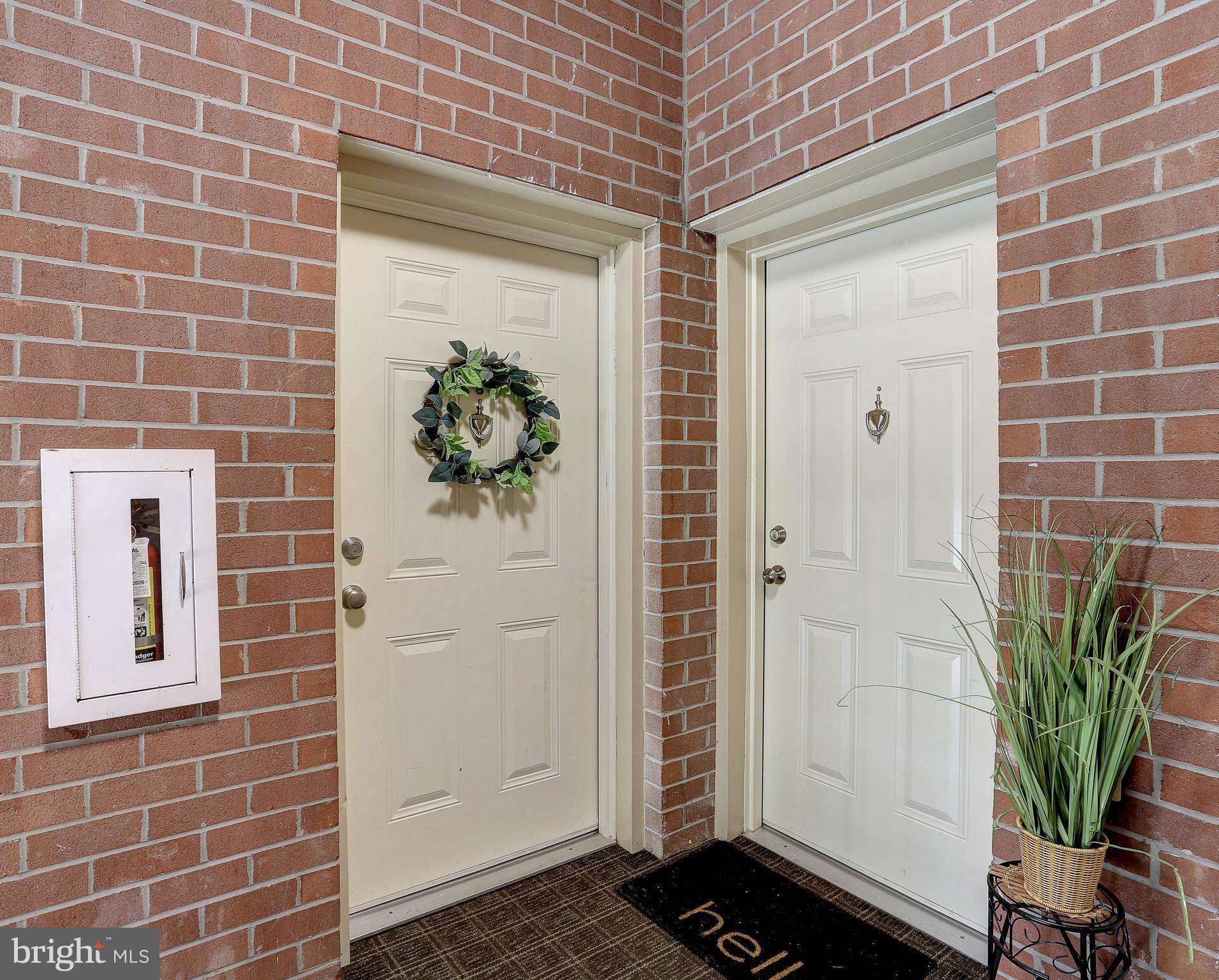 Glen Burnie, MD 21060,6608 RAPID WATER WAY #304
