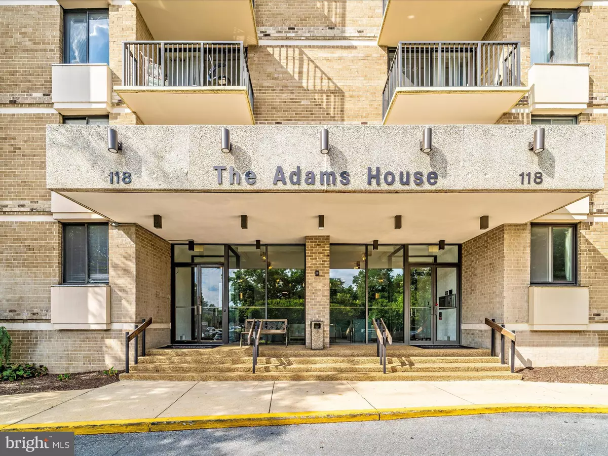 Rockville, MD 20850,118 MONROE ST #1105