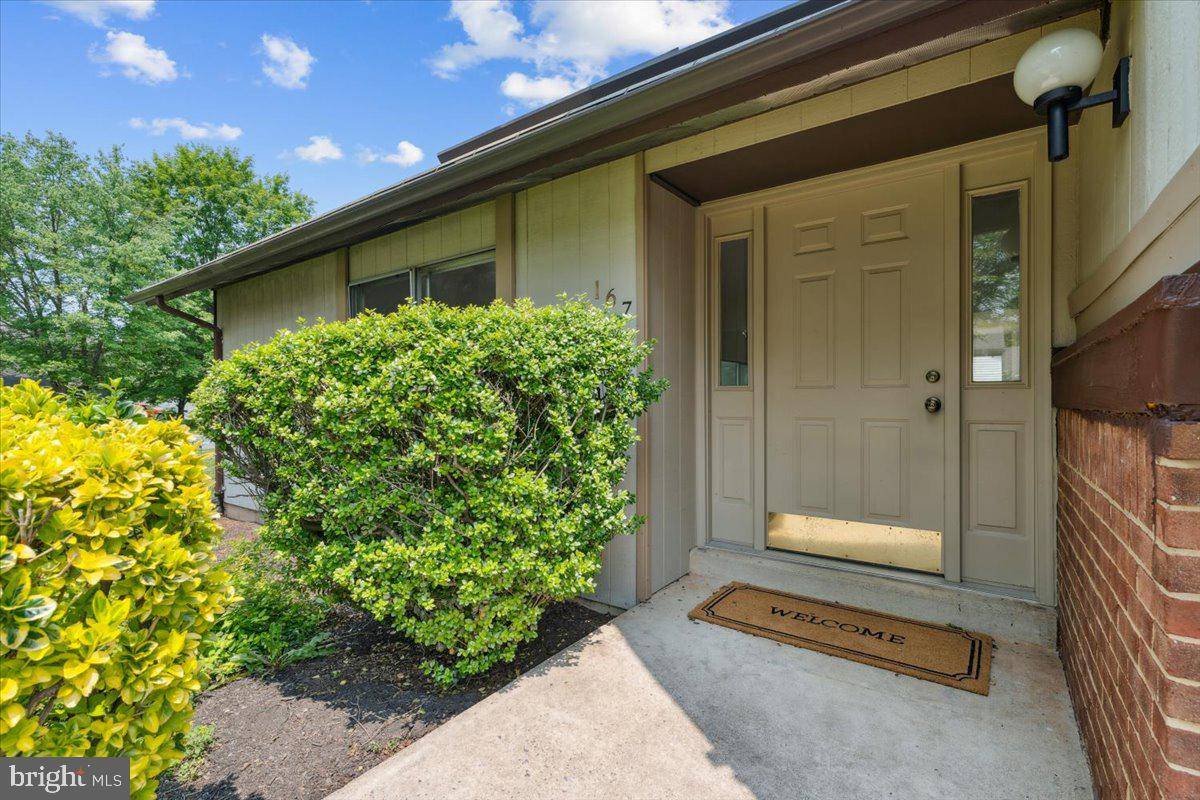 Sterling, VA 20164,167 S FOX RD