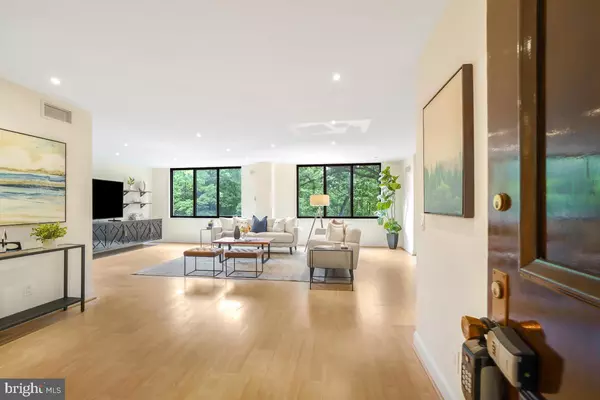 Bethesda, MD 20814,5225 POOKS HILL RD #520N