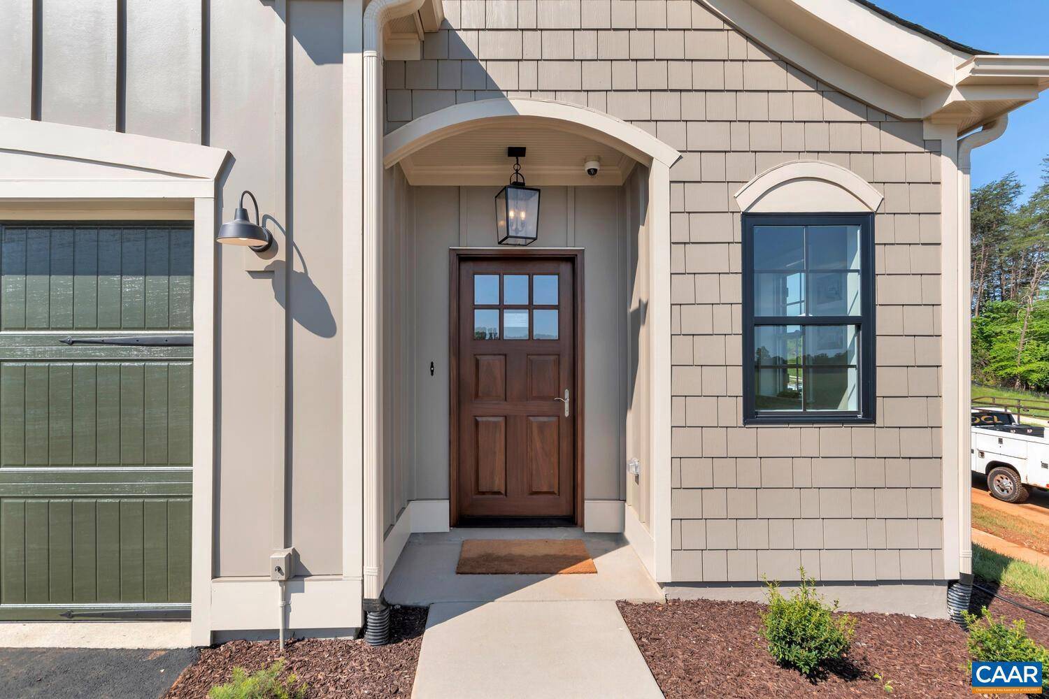 Charlottesville, VA 22901,400 FARROW DR