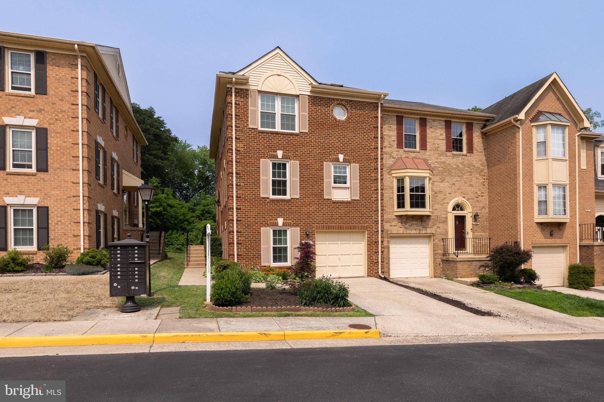Alexandria, VA 22315,7410 SALFORD CT