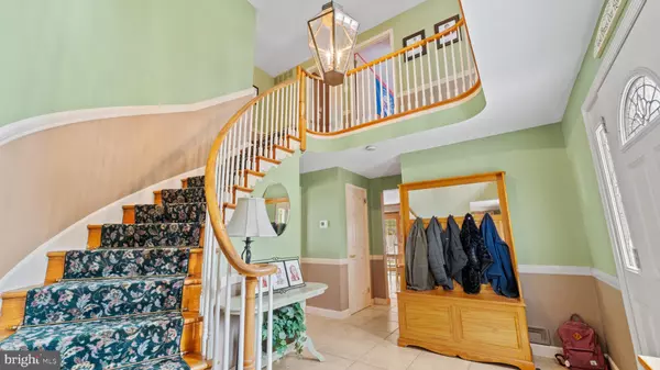 Cherry Hill, NJ 08034,130 PEARL CROFT RD