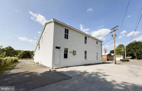 166 WATER ST, Spring Mills, PA 16875