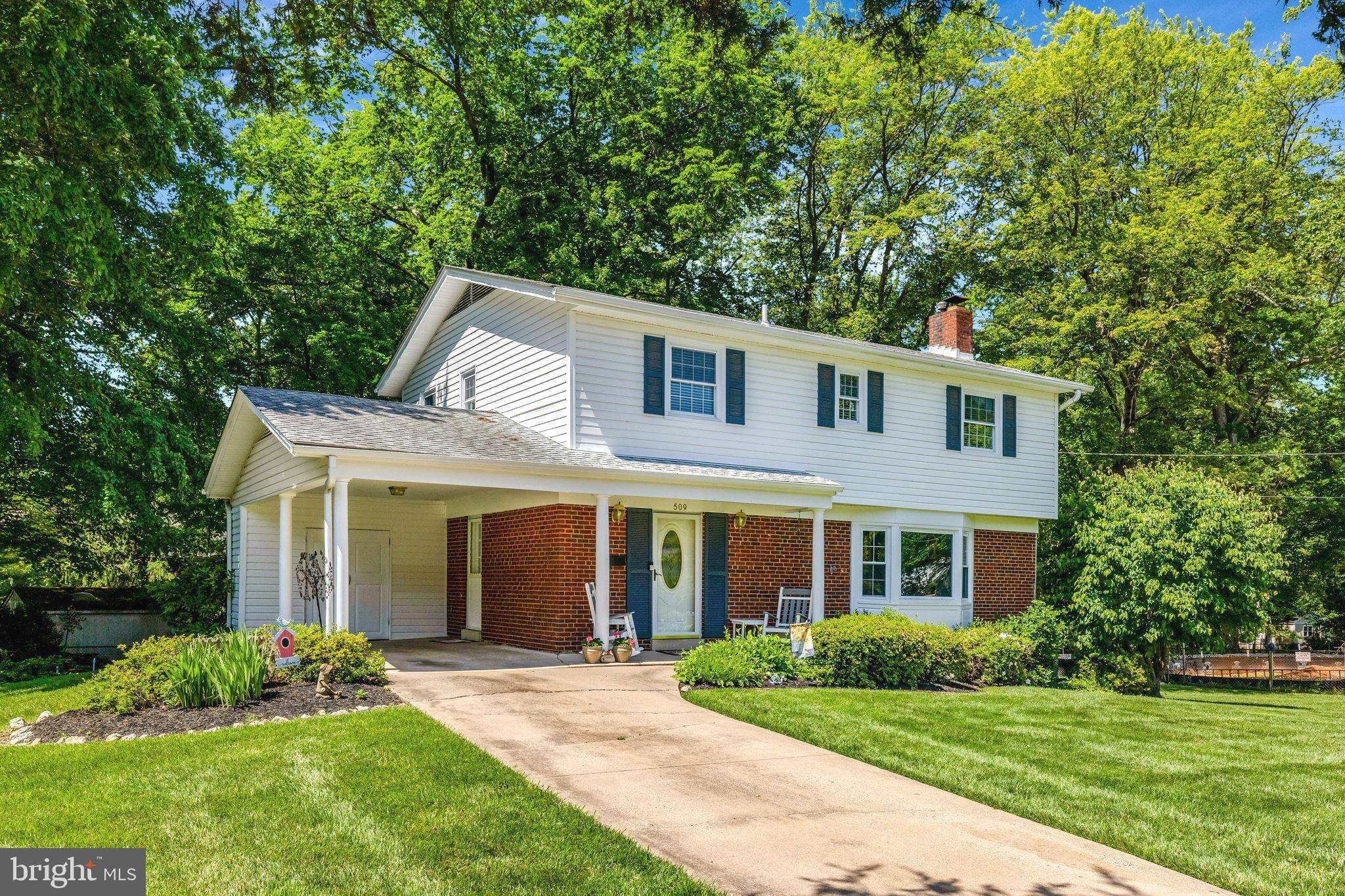 Vienna, VA 22180,509 KRAMER DR SE