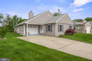 23 MARLBOROUGH DR, Southampton, NJ 08088