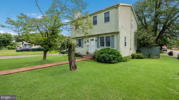 Langhorne, PA 19047,526 DURHAM RD