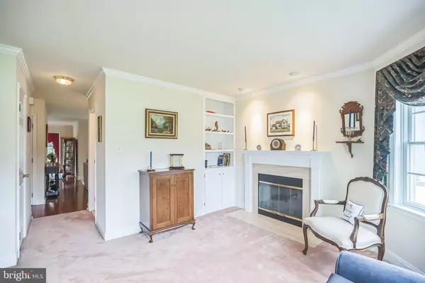 Turnersville, NJ 08012,241 BELLS LAKE RD