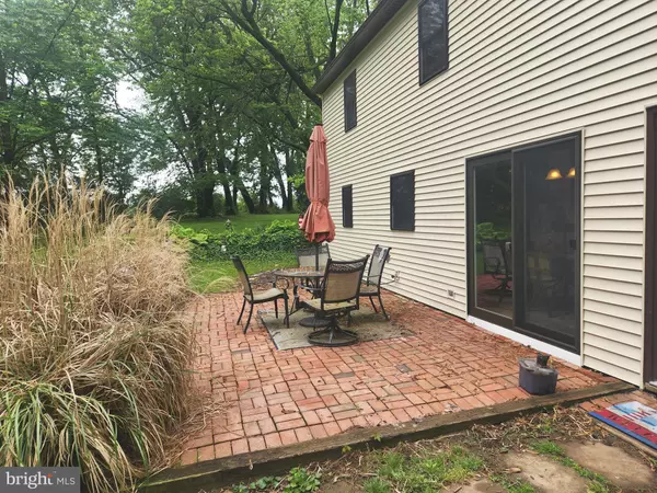 Lancaster, PA 17603,1970 BARTON DR