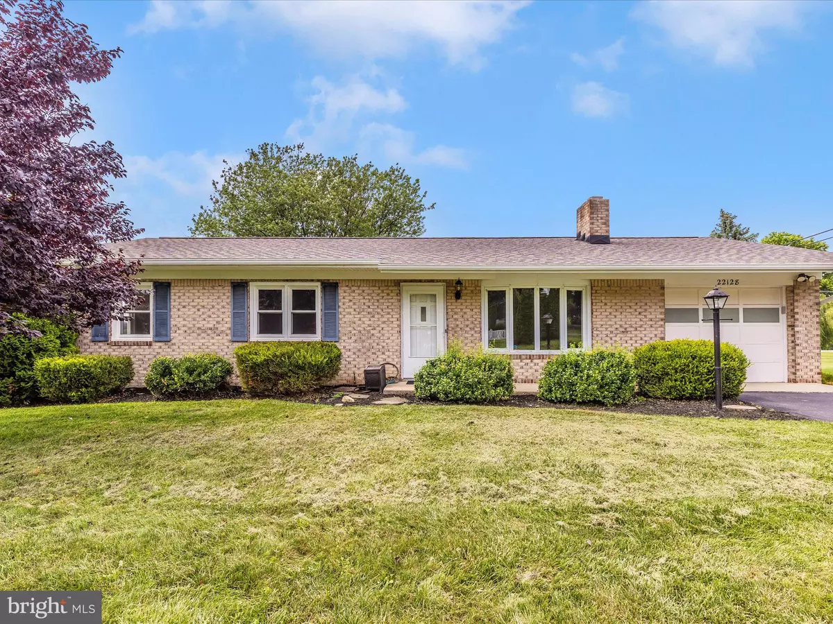 Smithsburg, MD 21783,22128 PIKESIDE DR