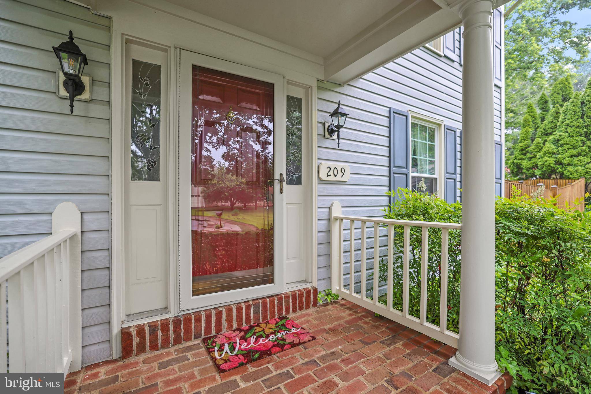 Leesburg, VA 20175,209 PRIMROSE CT SW