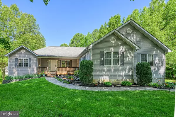 2406 VALENTINE DR, Bumpass, VA 23024