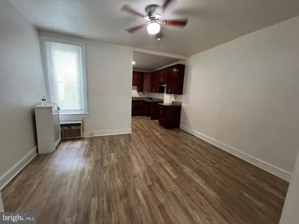 Philadelphia, PA 19142,6519 ALLMAN ST
