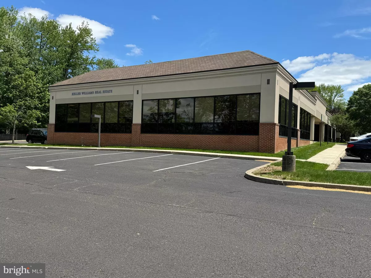 Montgomeryville, PA 18936,601 BETHLEHEM PIKE #B-2
