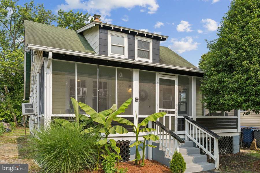 12 BUNCHE ST, Annapolis, MD 21401