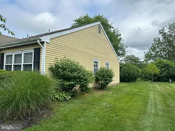 Southampton, NJ 08088,38 NARBERTH PL