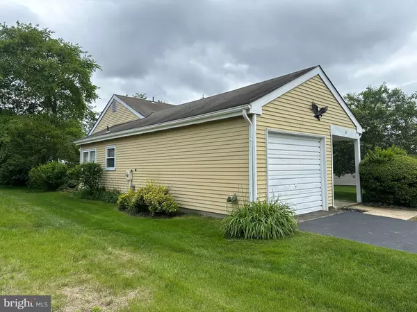 Southampton, NJ 08088,38 NARBERTH PL