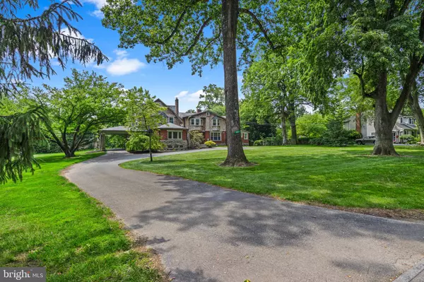 Wayne, PA 19087,234 E BEECHTREE LN