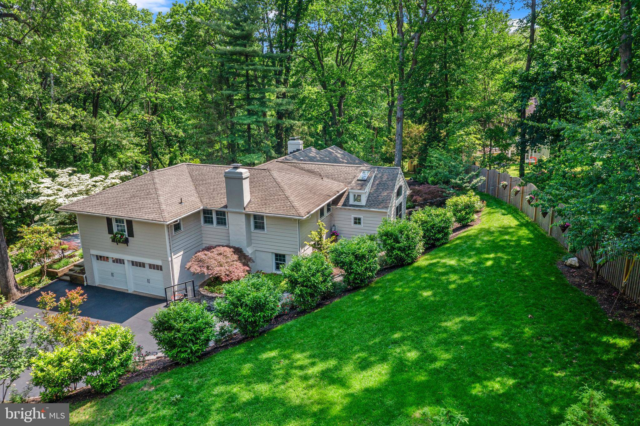 Wayne, PA 19087,420 SAUNDERS DR