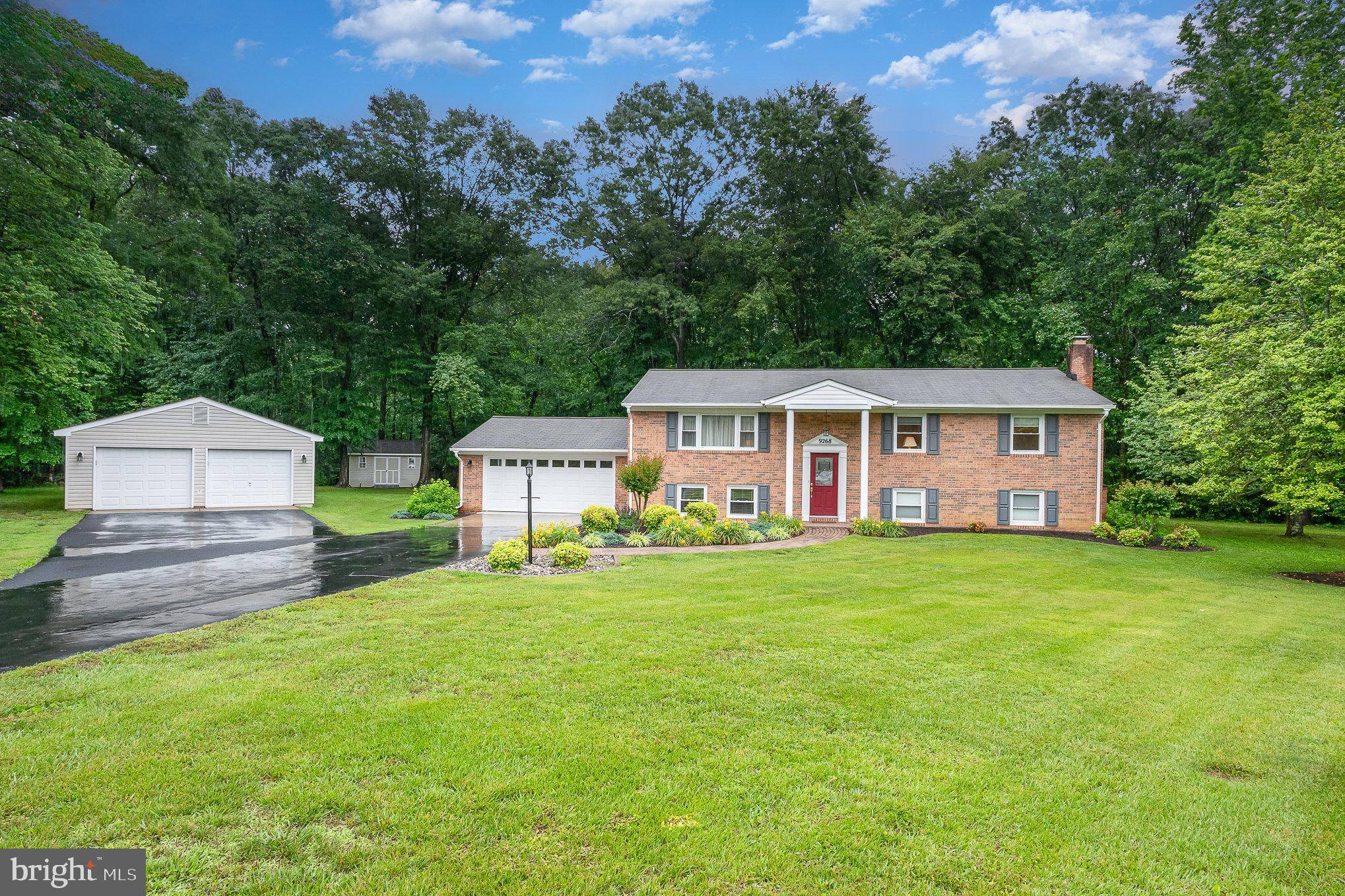 White Plains, MD 20695,9268 EAST CT