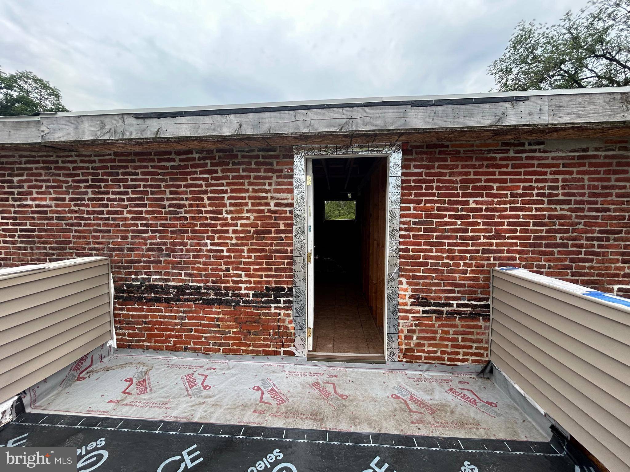 Darby, PA 19023,846 FULLER ST
