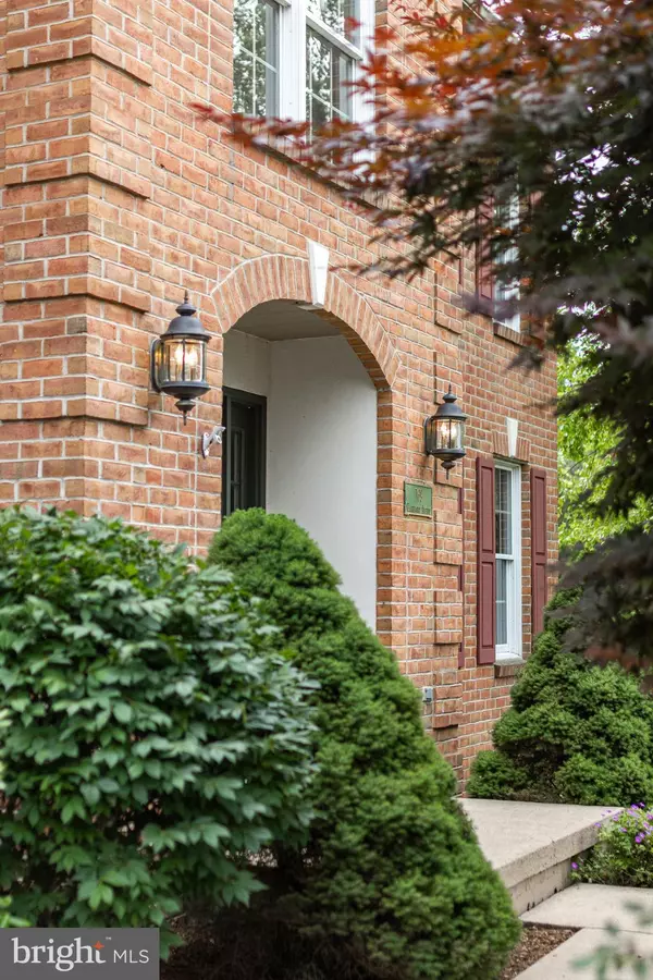 State College, PA 16801,169 CLAREMONT AVE