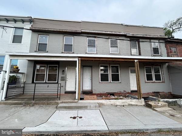 Darby, PA 19023,848 FULLER ST