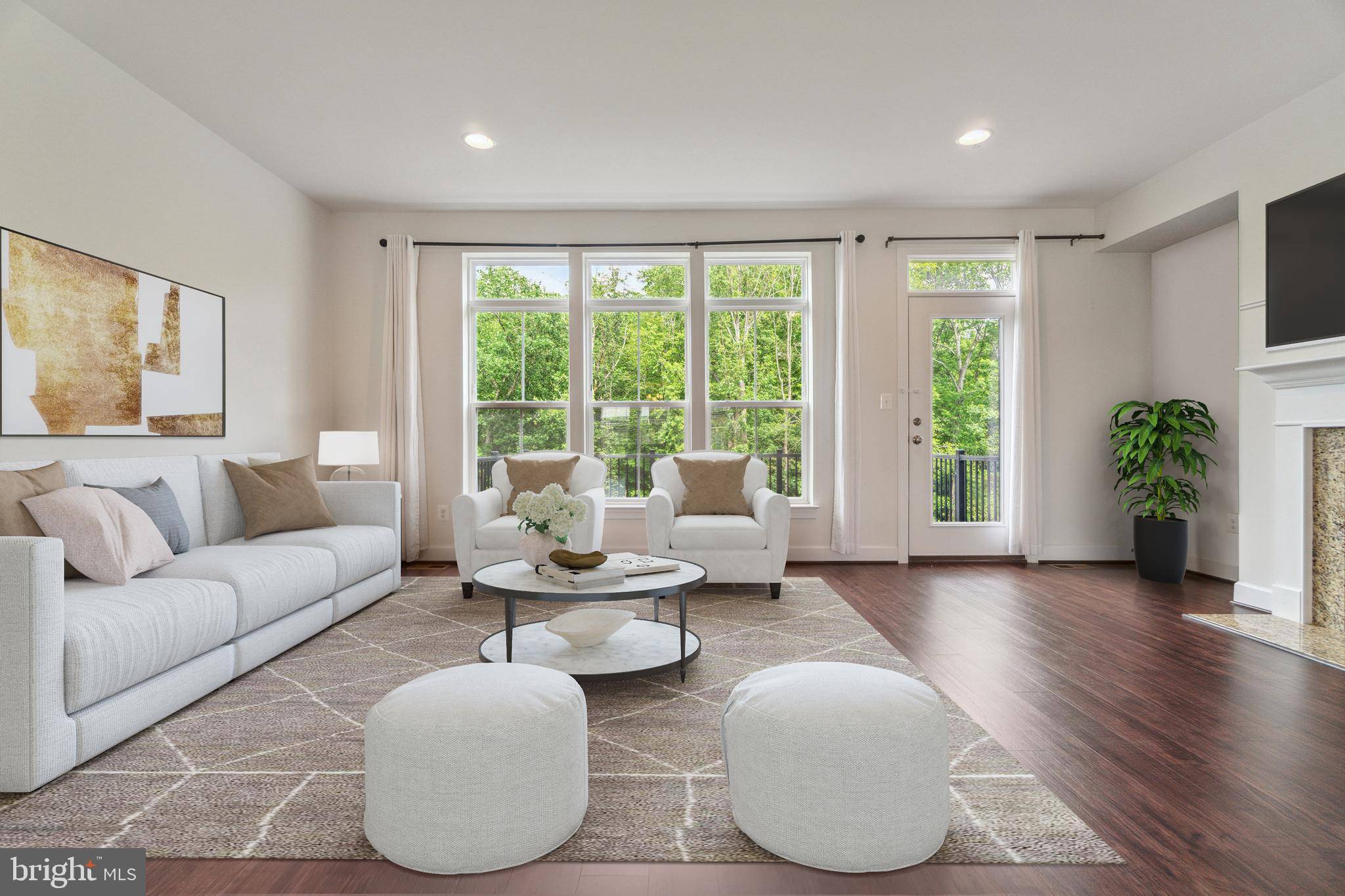 Chantilly, VA 20151,5163 RIDGEVIEW RETREAT DR
