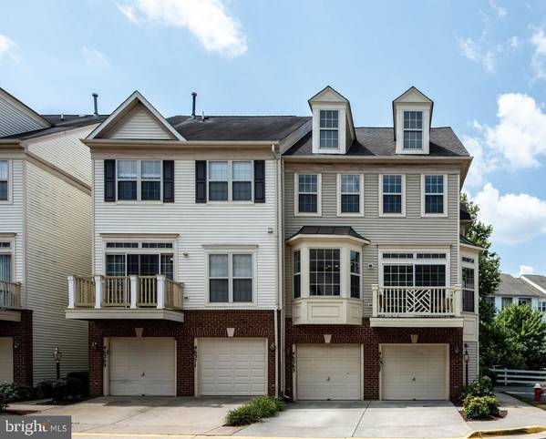 Sterling, VA 20165,46367 PRYOR SQ #84