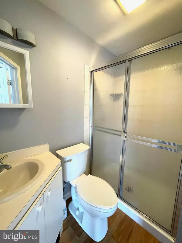 Lawrence Township, NJ 08648,1542 BRUNSWICK AVE