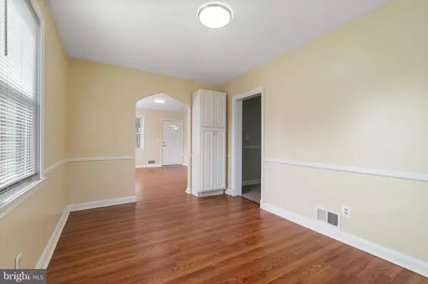 Baltimore, MD 21214,2106 CLOVILLE AVE