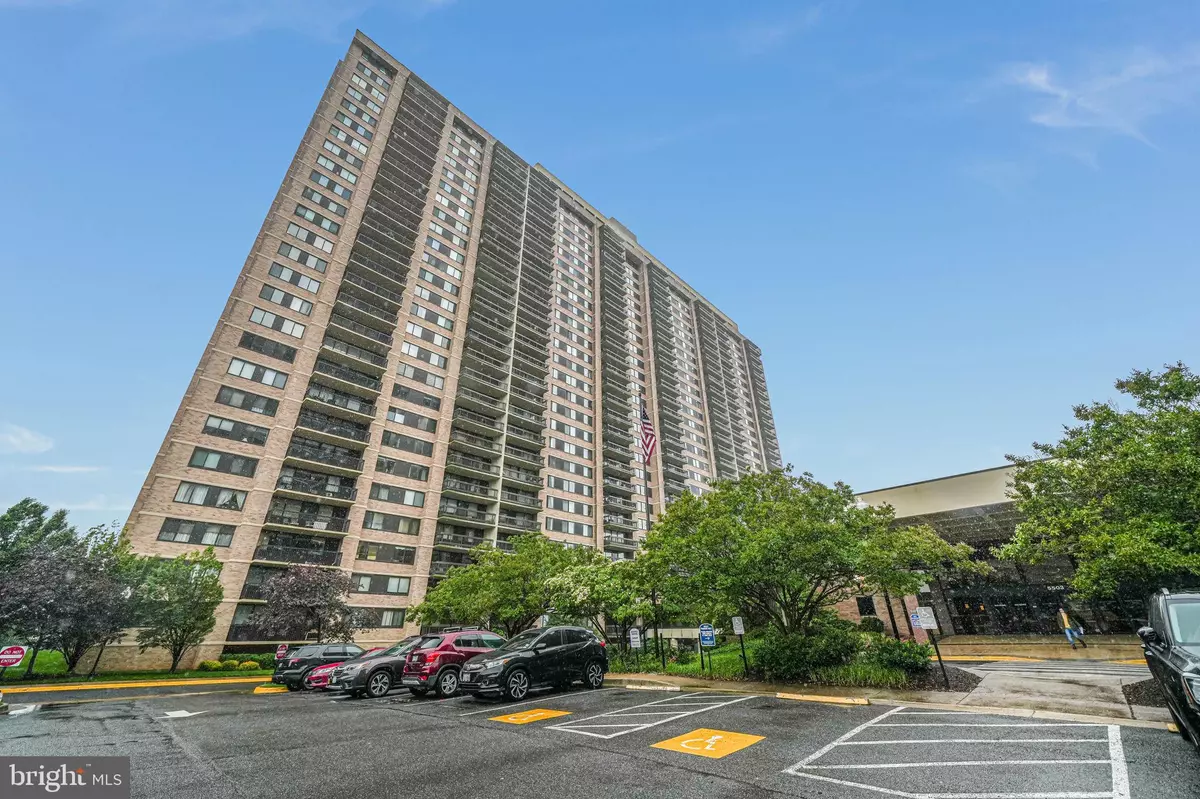 Falls Church, VA 22041,5501 SEMINARY RD #401S