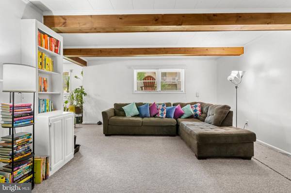 Cockeysville, MD 21030,5 WARREN LODGE CT #B