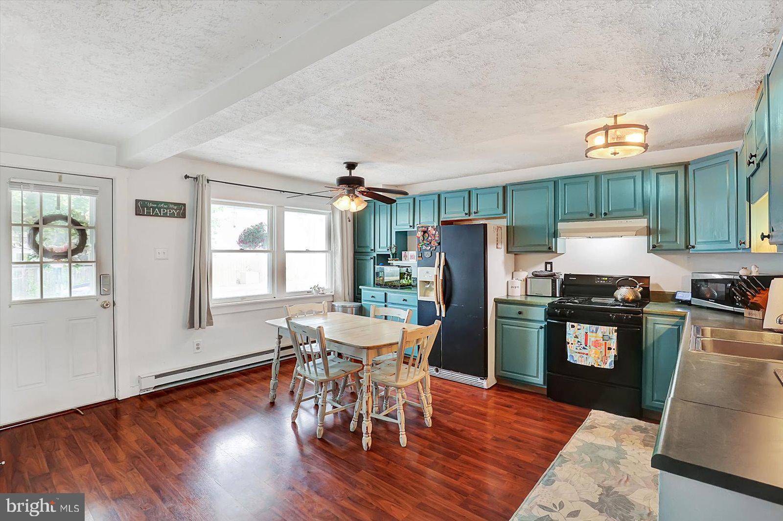 Franklintown, PA 17323,11 N WATER ST
