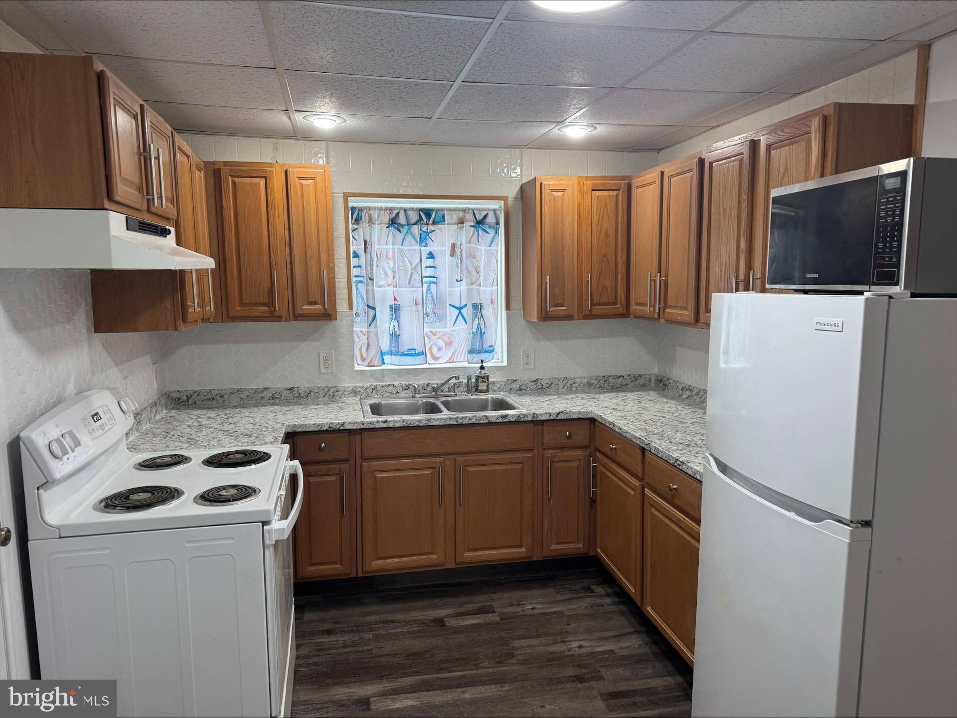 Shenandoah, PA 17976,125 N WEST ST