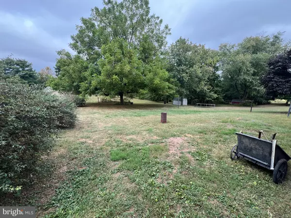 Littlestown, PA 17340,20 LOCUST DR