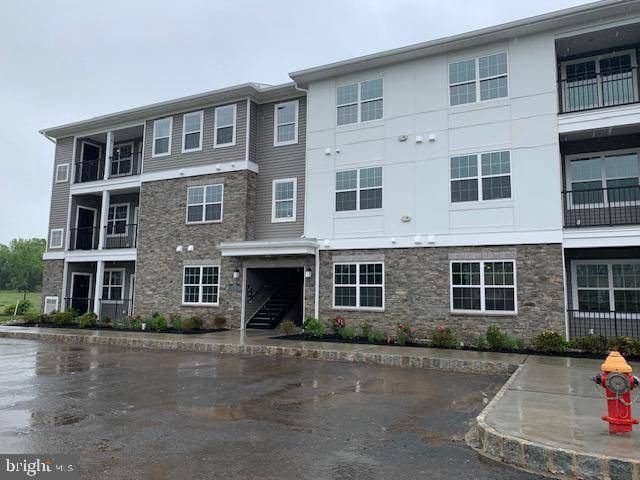 5207 MARY ASHBY WAY #5207, Pennington, NJ 08534