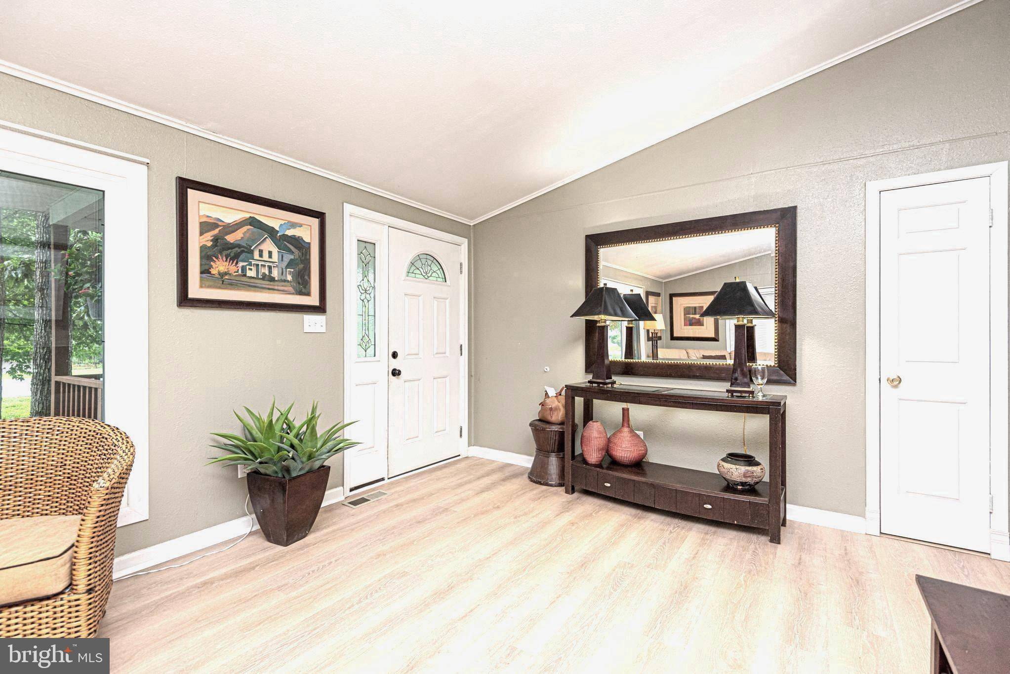 Ocean Pines, MD 21811,756 OCEAN PKWY