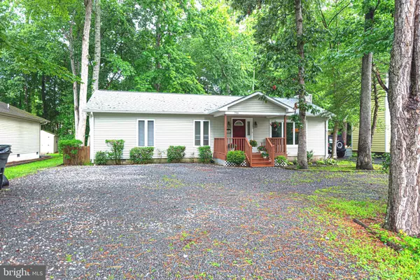 756 OCEAN PKWY, Ocean Pines, MD 21811