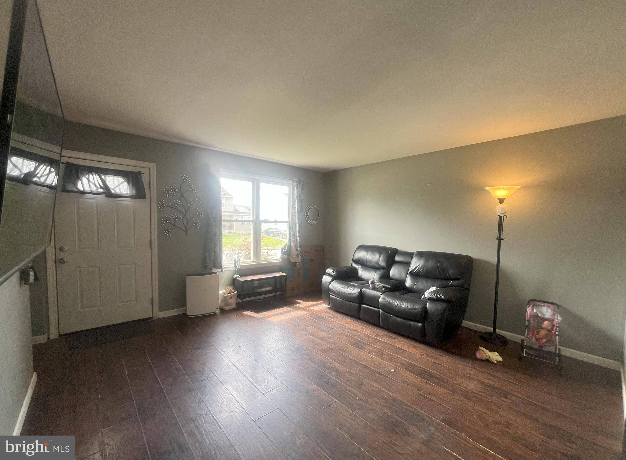 Paulsboro, NJ 08066,127 GREENWICH AVE