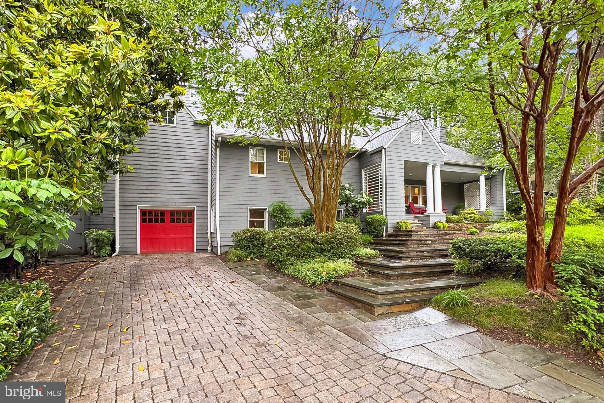 Falls Church, VA 22046,312 W COLUMBIA ST