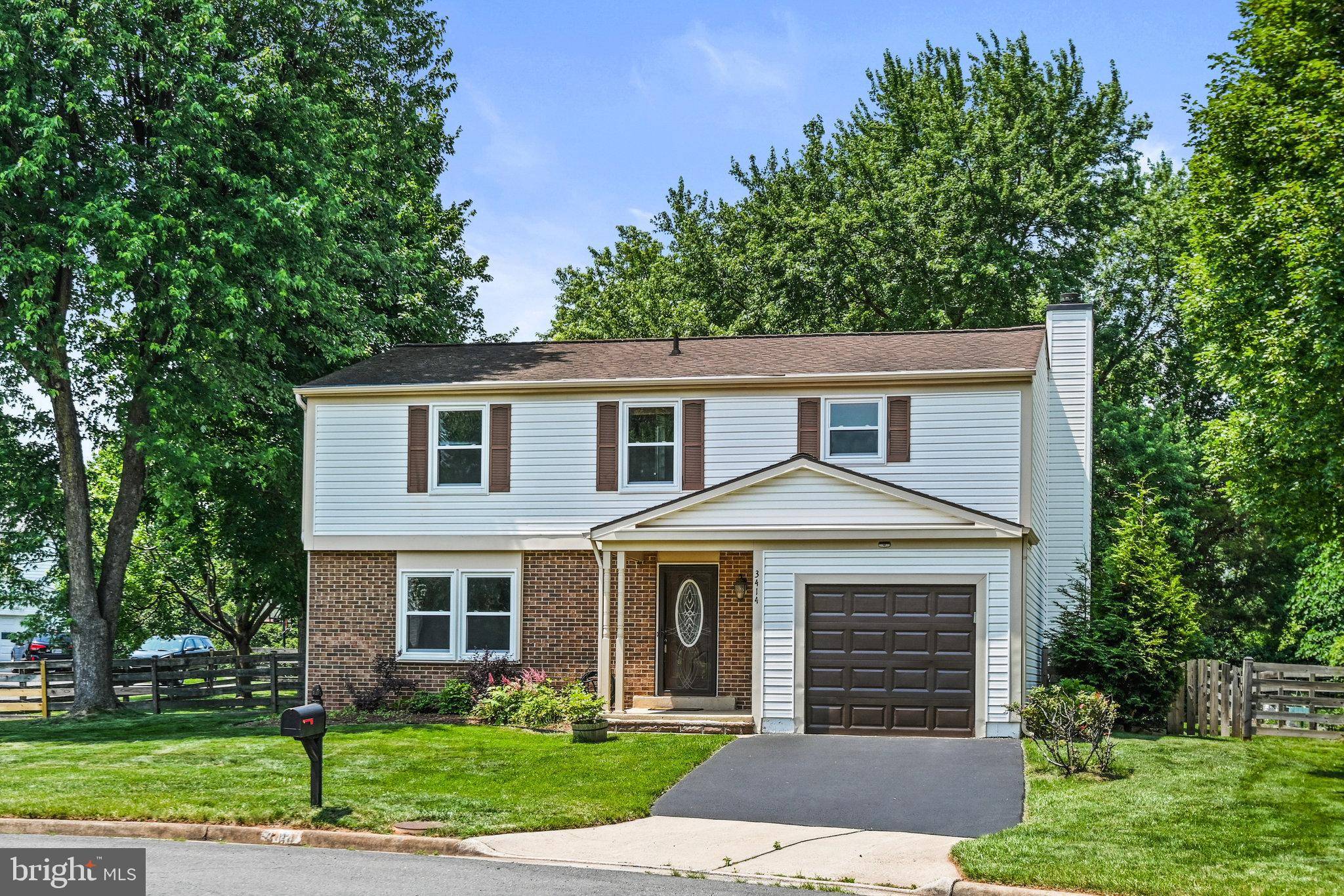 Herndon, VA 20171,3414 TYBURN TREE CT