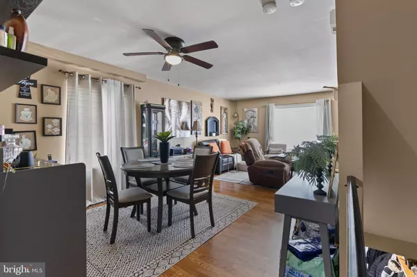 Landover, MD 20785,1322 GABES PL