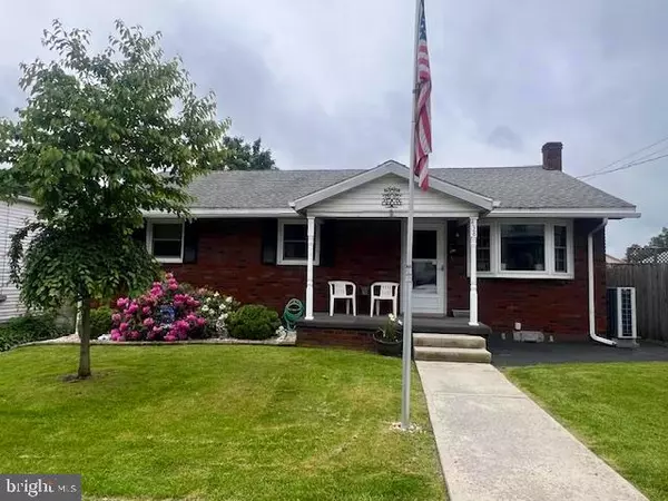 438 S MIDDLE ST,  Frackville,  PA 17931