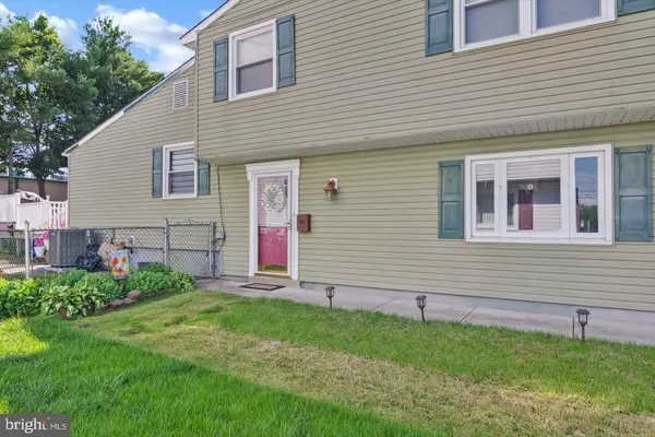 Bellmawr, NJ 08031,108 KENNEDY BLVD