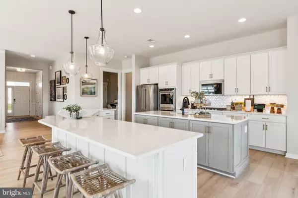 Bridgeville, DE 19933,326 HERITAGE SHORES CIR