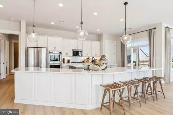 Bridgeville, DE 19933,326 HERITAGE SHORES CIR