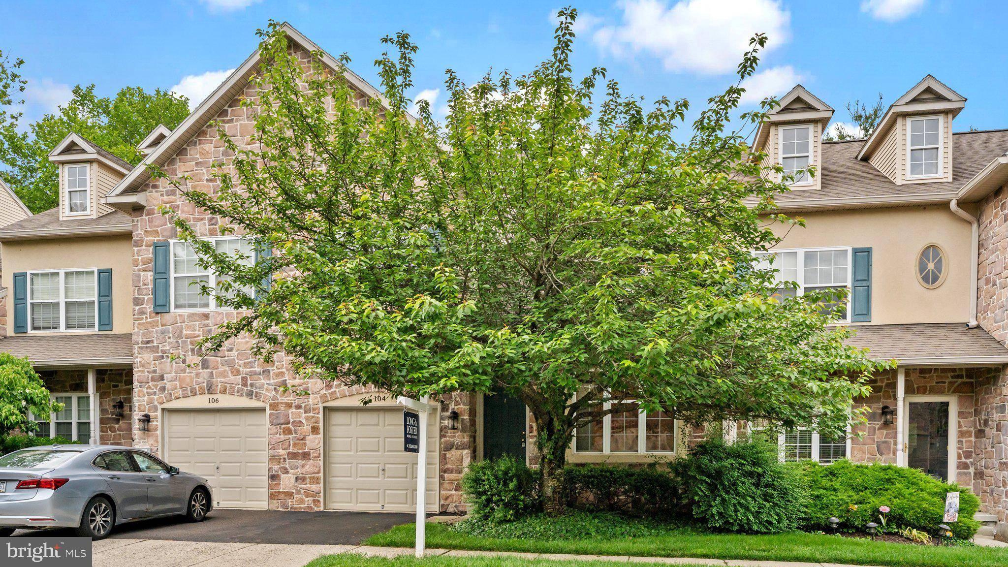 104 LANTERN CT, Yardley, PA 19067