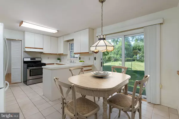 Skillman, NJ 08558,12 BROOKSIDE DR